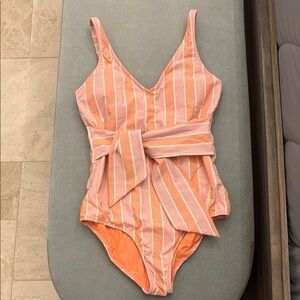 Vineyard Vines Pink Orange Striped One Piece Swimsuit